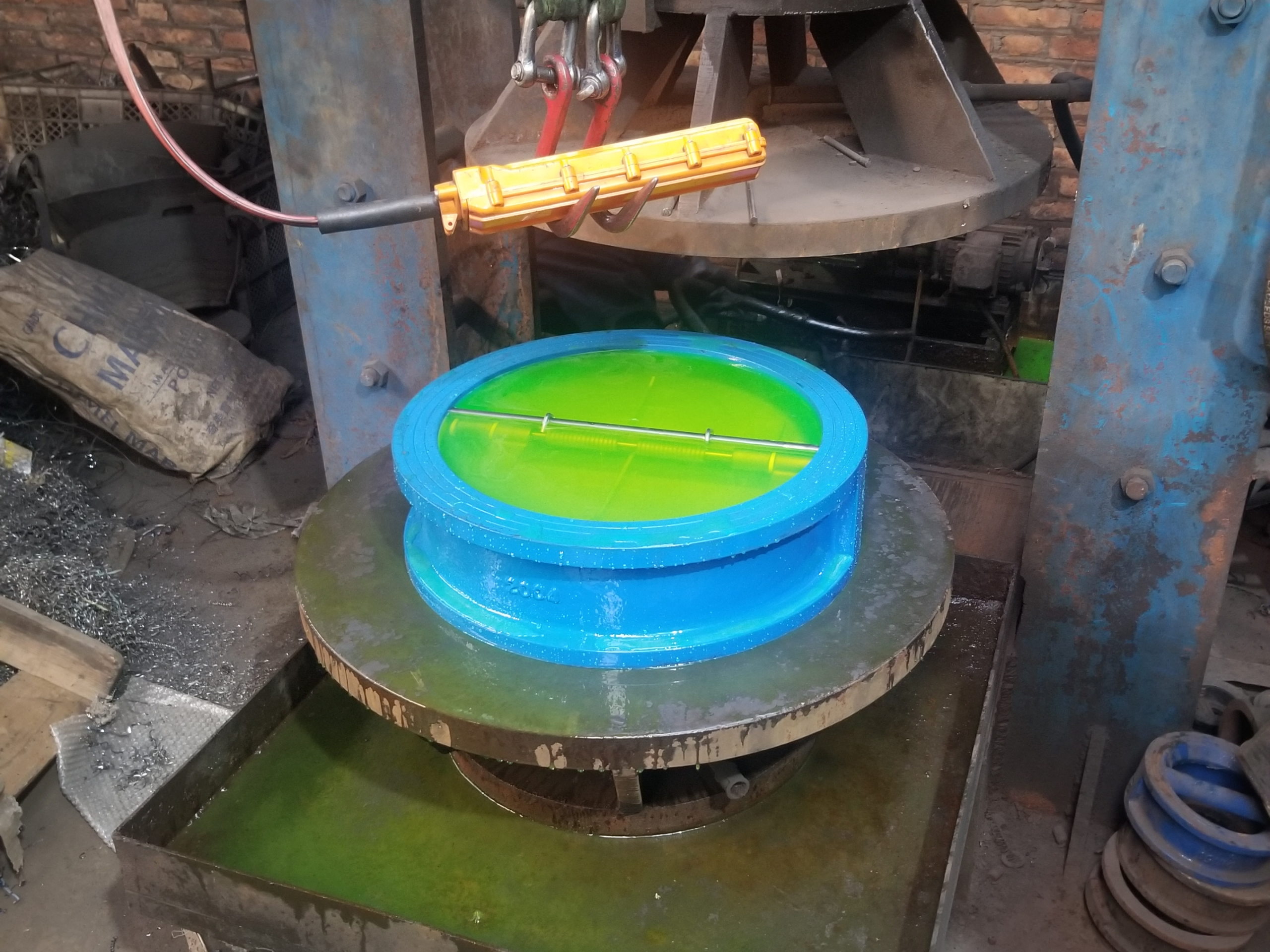 Rubber seated resilient dual plate check valve - Image 3