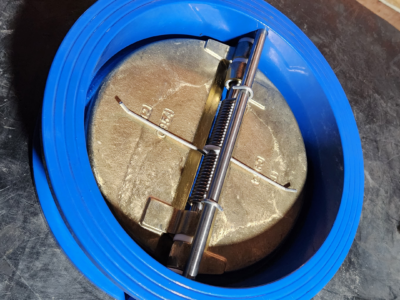 Rubber seat dual plate check valve